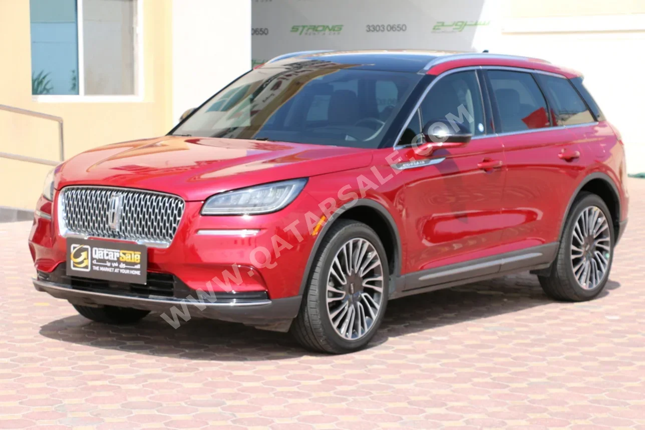 Lincoln  Corsair  2022  Automatic  19,000 Km  4 Cylinder  Four Wheel Drive (4WD)  SUV  Maroon  With Warranty