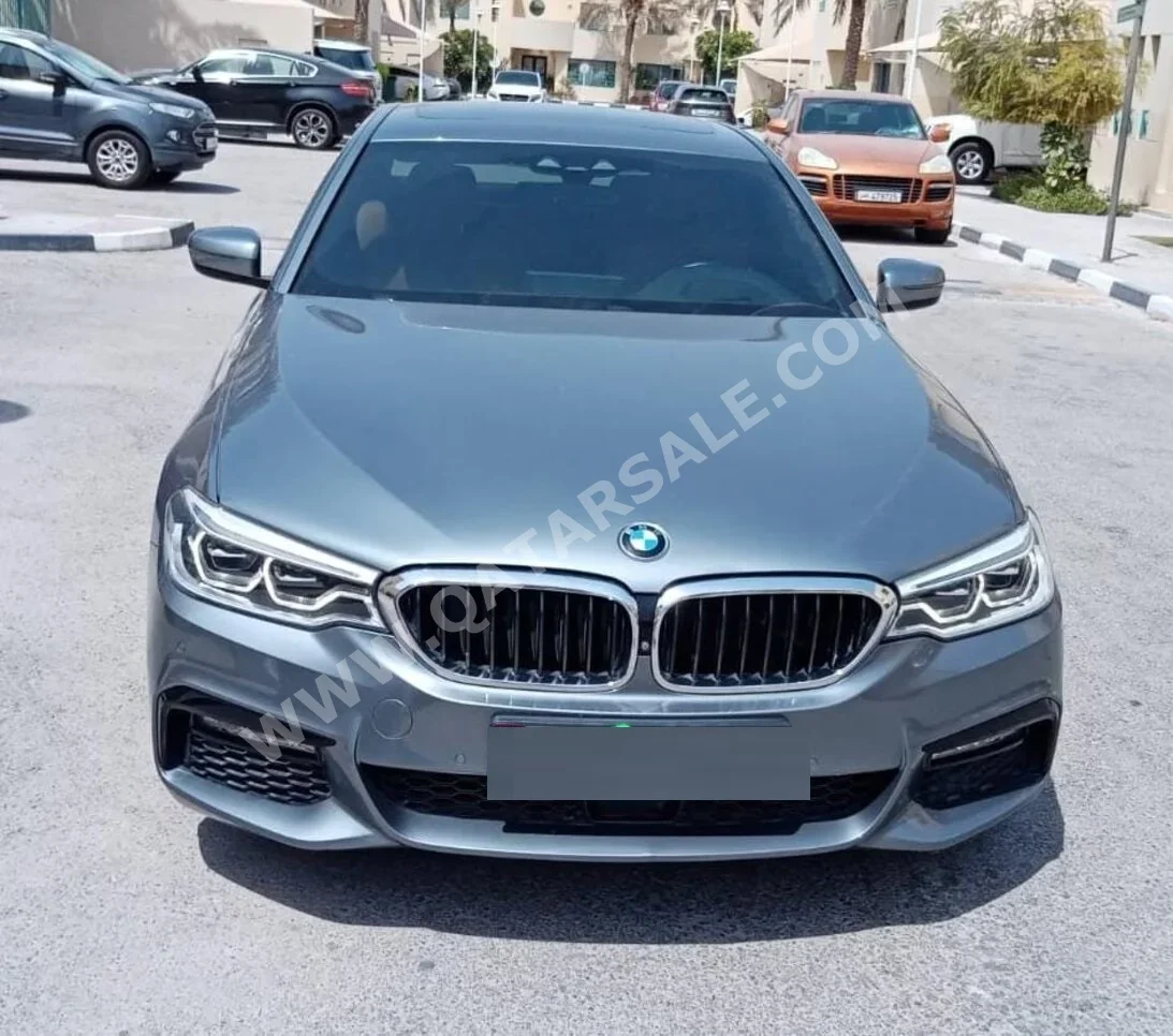بي ام دبليو الفئة - الخامسة 540i ام 2017 اوتوماتيك 110,000 كم 6 سلندر دفع خلفي سيدان رمادي ميتالك تحت الضمان