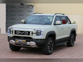 BYD  Shark  6  2026  Automatic  1,600 Km  4 Cylinder  Four Wheel Drive (4WD)  Pick Up  Cream  With Warranty