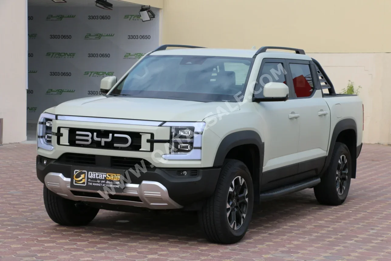 BYD  Shark  6  2026  Automatic  1,600 Km  4 Cylinder  Four Wheel Drive (4WD)  Pick Up  Cream  With Warranty