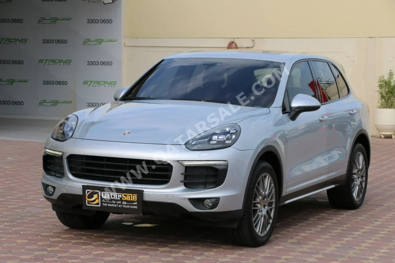 بورش كيان 2016 اوتوماتيك 130,000 كم 6 سلندر دفع رباعي اس يو في فضي