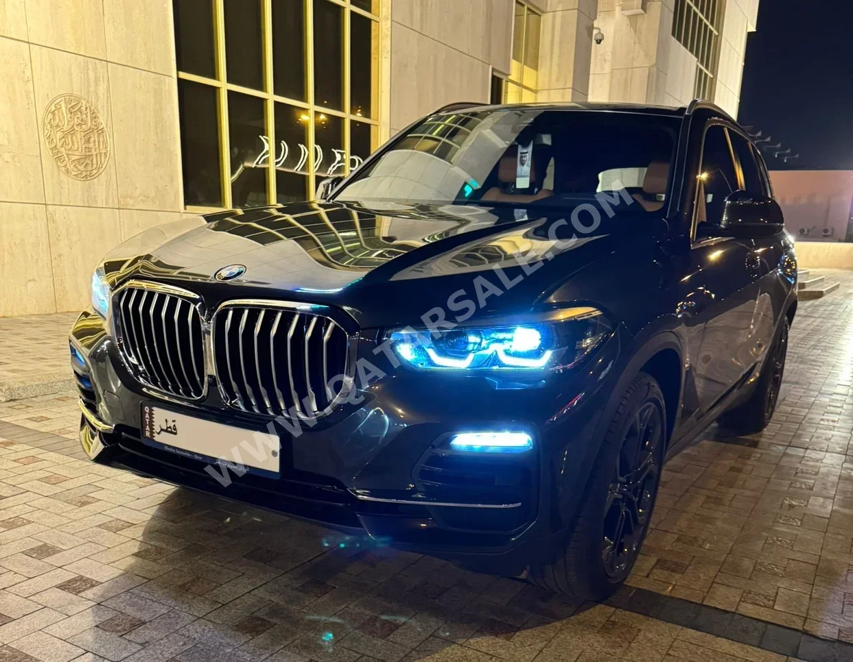 بي ام دبليو الفئة - اكس اكس 5 40 اي 2025 اوتوماتيك 31,000 كم 6 سلندر دفع رباعي اس يو في رمادي تحت الضمان