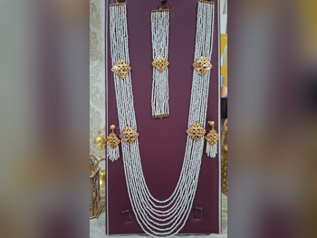 Gold Set Bahrain Woman By Item ( Designers ) 23.8 Gram Nature Yellow Gold 21k