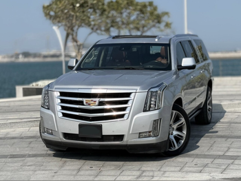 Cadillac  Escalade  Platinum  2016  Automatic  188,000 Km  8 Cylinder  Four Wheel Drive (4WD)  SUV  Silver