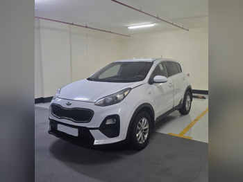 كيا  سبورتج  2.0  2019  اوتوماتيك  105,000 كم  4 سلندر  سحب امامي  اس يو في  أبيض