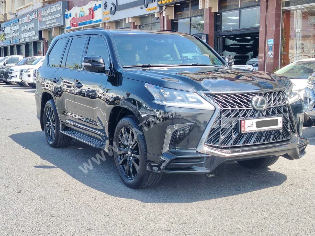 Lexus  LX  570 S  2019  Automatic  112,000 Km  8 Cylinder  Four Wheel Drive (4WD)  SUV  Black