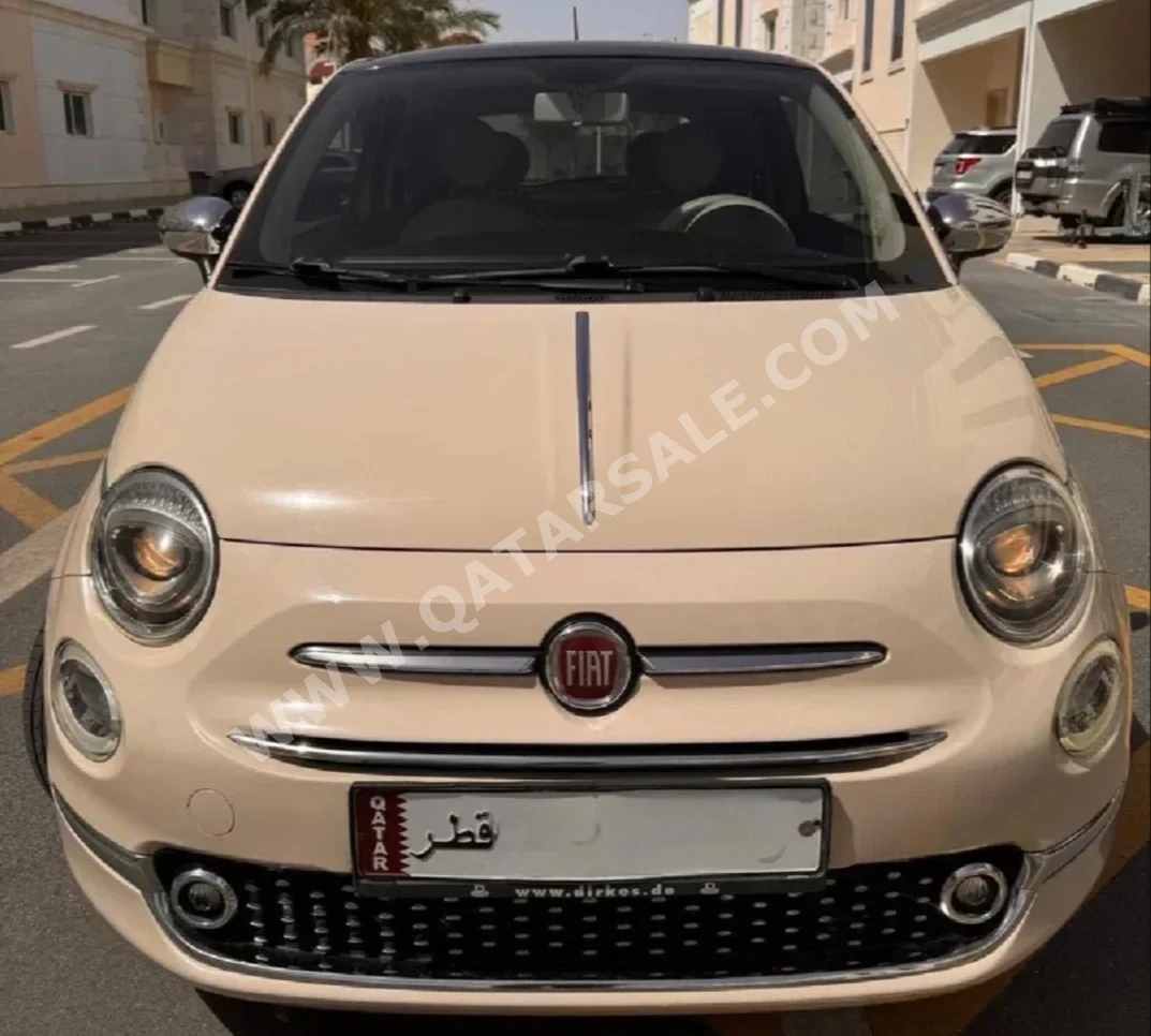 فيات  500  2019  عادي  90,000 كم  4 سلندر  دفع رباعي  هاتشباك  بيج  تحت الضمان