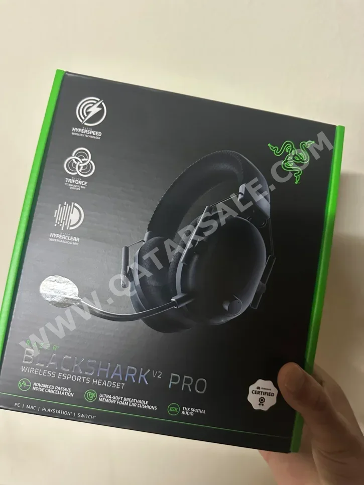 سماعات الرأس و مكبرات الصوت - ريزر  - أسود  - لاسلكي  - مع ميكروفون