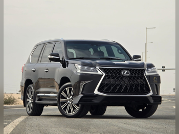 Lexus  LX  570 S  2018  Automatic  229,000 Km  8 Cylinder  Four Wheel Drive (4WD)  SUV  Black