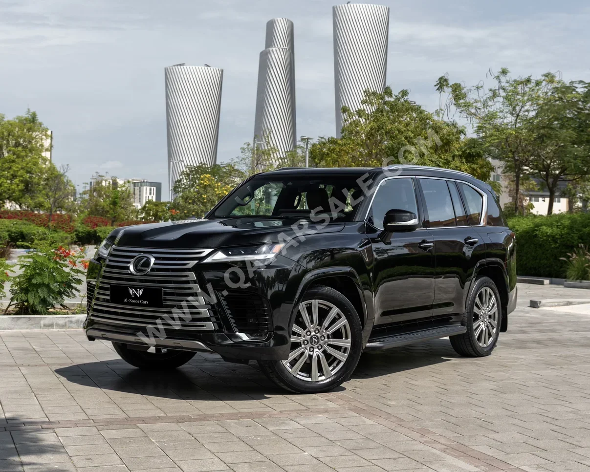 Lexus LX 600 VIP 2023 Automatic 44,000 Km 6 Cylinder Four Wheel Drive (4WD) SUV Black With Warranty