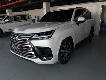 لكزس  ال اكس  600 لكجري  2024  اوتوماتيك  69,000 كم  8 سلندر  دفع رباعي  اس يو في  أبيض  تحت الضمان