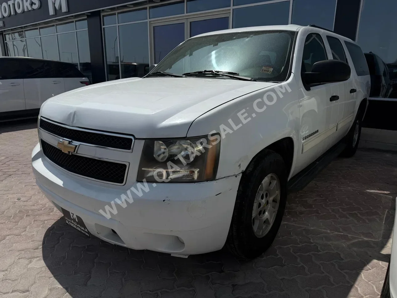 شفروليه سوبربان 2011 اوتوماتيك 355,000 كم 8 سلندر دفع رباعي اس يو في أبيض