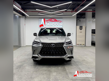 Lexus  LX  570 S  2018  Automatic  232,000 Km  8 Cylinder  Four Wheel Drive (4WD)  SUV  Gold