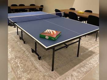 ازرق  طاولة تنس ( بنق بونق )