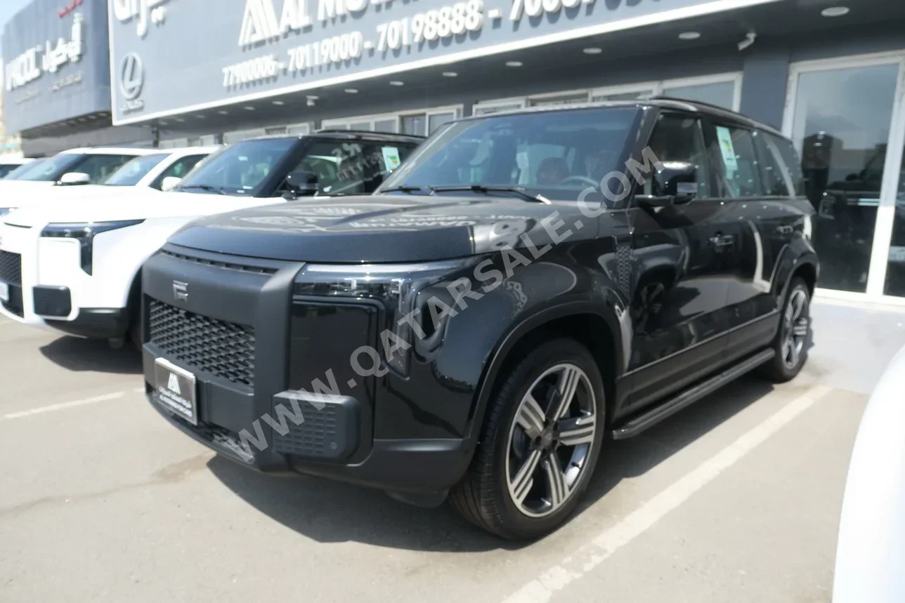 روكس موتور جيشي 01 2026 اوتوماتيك 0 كم 4 سلندر دفع رباعي اس يو في أسود تحت الضمان