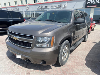 Chevrolet  Suburban  2011  Automatic  318,000 Km  8 Cylinder  Four Wheel Drive (4WD)  SUV  Gray