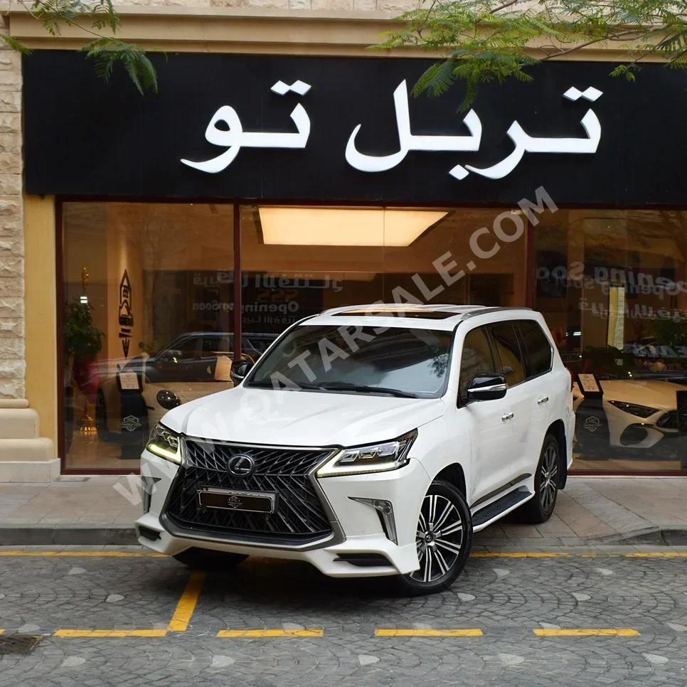 لكزس ال اكس 570 اس 2016 اوتوماتيك 391,950 كم 8 سلندر دفع رباعي اس يو في أبيض