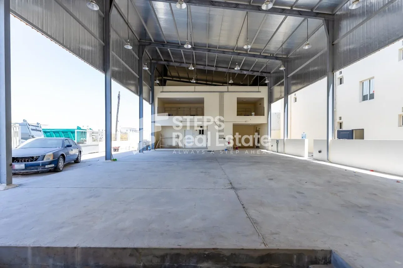 مخازن و مستودعات - الريان  - المنطقة الصناعية  -المساحة: 1509 متر مربع