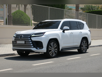 لكزس  ال اكس  600 لكجري  2022  اوتوماتيك  59,000 كم  6 سلندر  دفع رباعي  اس يو في  أبيض  تحت الضمان