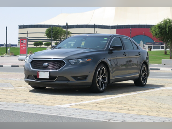 Ford Taurus SHO 2016 Automatic 98,000 Km 6 Cylinder Rear Wheel Drive (RWD) Sedan Gray