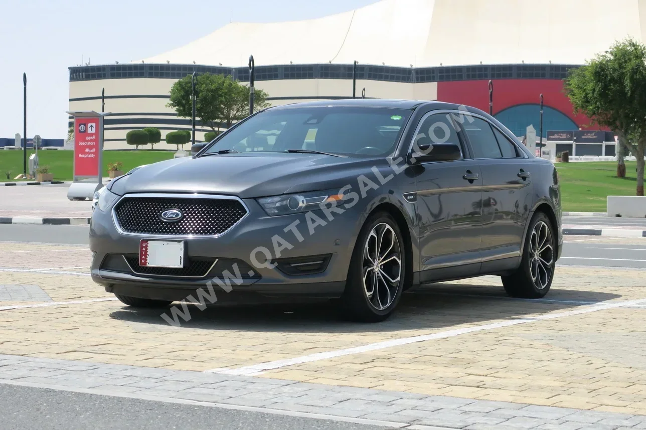 Ford  Taurus  SHO  2016  Automatic  98,000 Km  6 Cylinder  Rear Wheel Drive (RWD)  Sedan  Gray