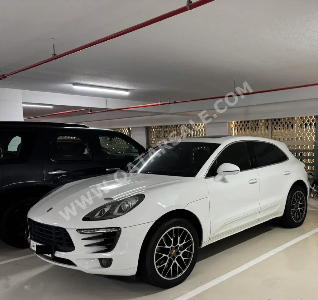 بورش  ماكان  اس  2015  اوتوماتيك  156,400 كم  6 سلندر  دفع رباعي  اس يو في  أبيض