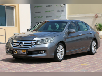 Honda  Accord  2016  Automatic  142,900 Km  4 Cylinder  Front Wheel Drive (FWD)  Sedan  Gray