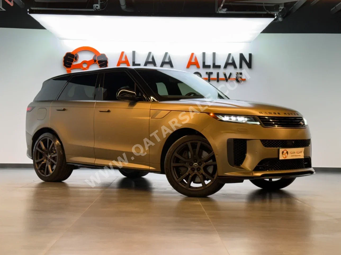 لاند روفر  رنج روفر  اس في  2024  اوتوماتيك  11,000 كم  8 سلندر  دفع رباعي  اس يو في  رمادي  تحت الضمان