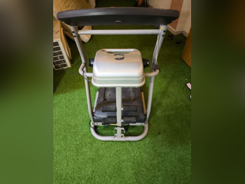 أجهزة اللياقة البدنية - الات المشي  - قابل للطي