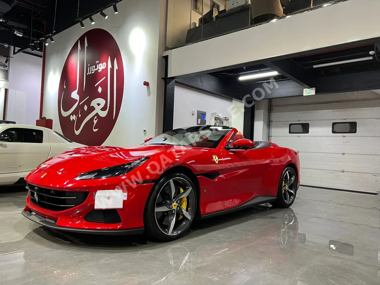 Ferrari  Portofino  2022  Automatic  5,000 Km  8 Cylinder  Rear Wheel Drive (RWD)  Coupe / Sport  Red  With Warranty