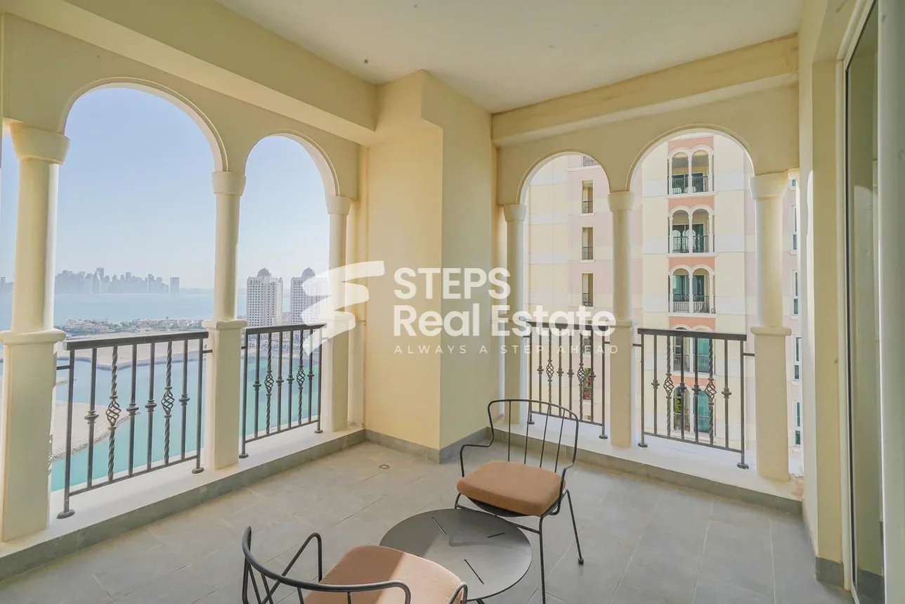 2 غرف نوم  شقة  للايجار  في الدوحة -  اللؤلؤة  مفروشة بالكامل