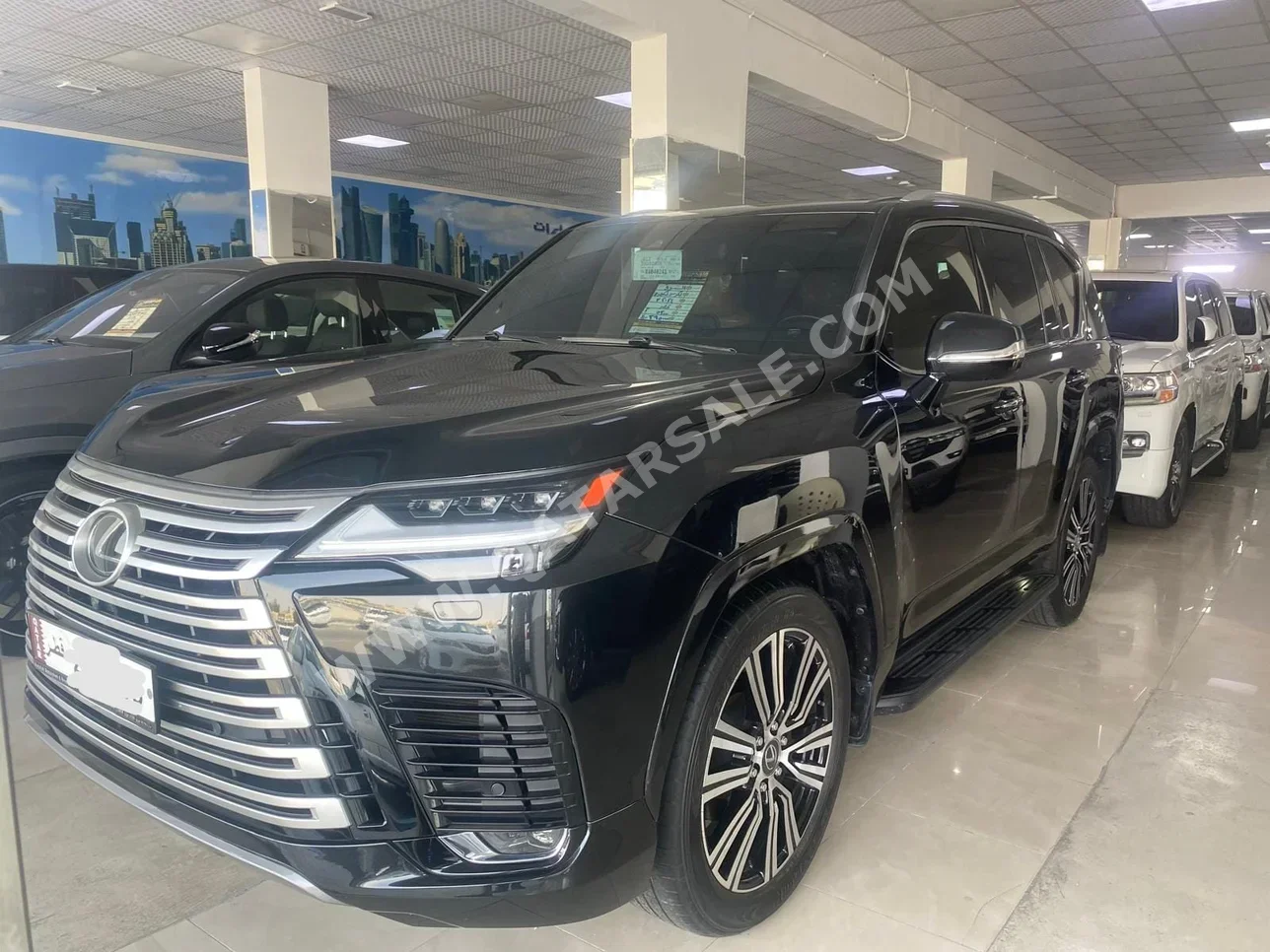 لكزس ال اكس 600 لكجري 2024 اوتوماتيك 53,000 كم 6 سلندر دفع رباعي اس يو في أسود تحت الضمان