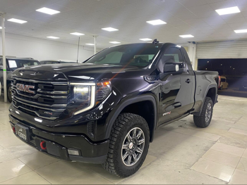 GMC  Sierra  AT4  2025  Automatic  23,000 Km  8 Cylinder  Four Wheel Drive (4WD)  Pick Up  Black  With Warranty