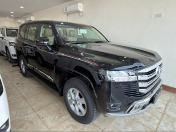تويوتا  لاند كروزر  جي اكس ار توين توربو  2026  اوتوماتيك  0 كم  6 سلندر  دفع رباعي  اس يو في  أسود  تحت الضمان