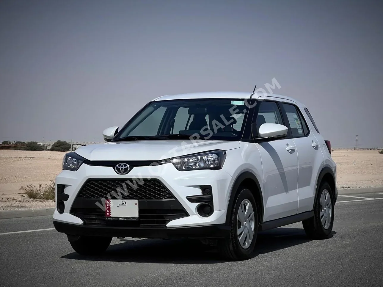 تويوتا رايز 2024 اوتوماتيك 26,000 كم 3 سلندر دفع رباعي اس يو في أبيض تحت الضمان