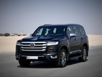 Toyota  Land Cruiser  VXR Twin Turbo  2023  Automatic  161,400 Km  6 Cylinder  Four Wheel Drive (4WD)  SUV  Black