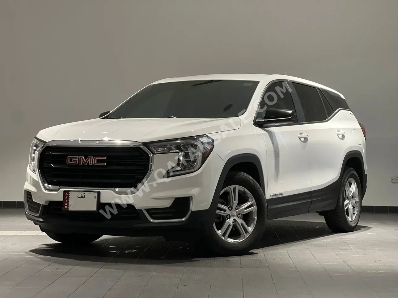 GMC  Terrain  2022  Automatic  74,900 Km  4 Cylinder  Four Wheel Drive (4WD)  SUV  White