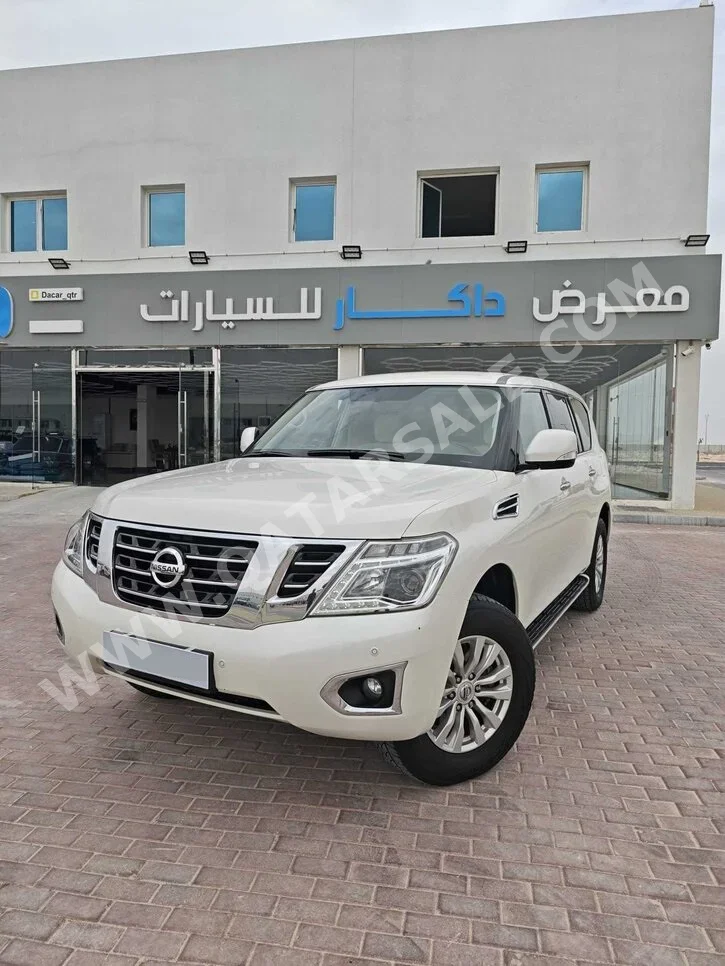 نيسان باترول اس اي 2018 اوتوماتيك 196,000 كم 6 سلندر دفع رباعي اس يو في أبيض