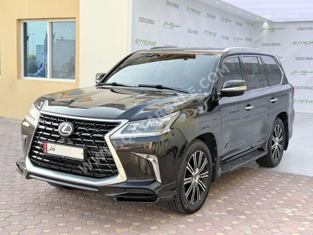 لكزس  ال اكس  570 اس  2017  اوتوماتيك  260,000 كم  8 سلندر  دفع رباعي  اس يو في  أسود
