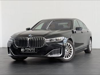 BMW  7-Series  740 i  2022  Automatic  52,300 Km  6 Cylinder  Rear Wheel Drive (RWD)  Sedan  Black