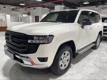 Toyota  Land Cruiser  GX  2023  Automatic  153,000 Km  6 Cylinder  Four Wheel Drive (4WD)  SUV  White