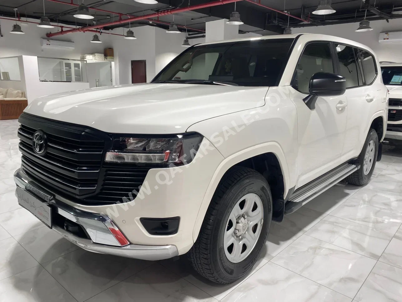 Toyota  Land Cruiser  GX  2023  Automatic  153,000 Km  6 Cylinder  Four Wheel Drive (4WD)  SUV  White