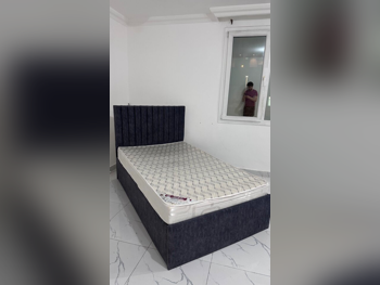 الأسّرة - فردي  - اللون الرمادي