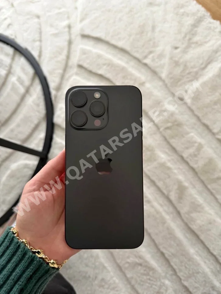 هواتف نقالة ابل  - ايفون 15  - برو ماكس  - أسود  - 256 جيجابايت