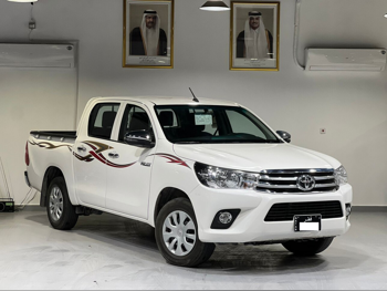 تويوتا  هاي لوكس  2025  اوتوماتيك  19,000 كم  4 سلندر  دفع خلفي  بيكب  أبيض  تحت الضمان