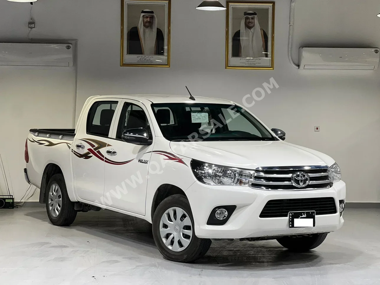 تويوتا  هاي لوكس  2025  اوتوماتيك  19,000 كم  4 سلندر  دفع خلفي  بيكب  أبيض  تحت الضمان