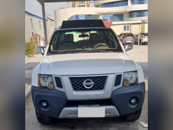 نيسان  اكستيرا  أس  2012  اوتوماتيك  286,000 كم  6 سلندر  دفع رباعي  اس يو في  أبيض  تحت الضمان