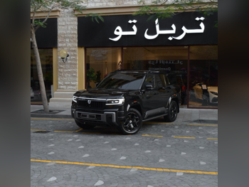 BYD  Denza  B8  2026  Automatic  4,700 Km  4 Cylinder  Four Wheel Drive (4WD)  SUV  Black  With Warranty