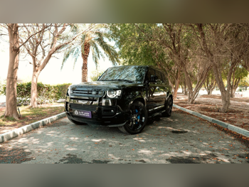 Land Rover  Defender  110 HSE  2024  Automatic  26,000 Km  6 Cylinder  Four Wheel Drive (4WD)  SUV  Black  With Warranty