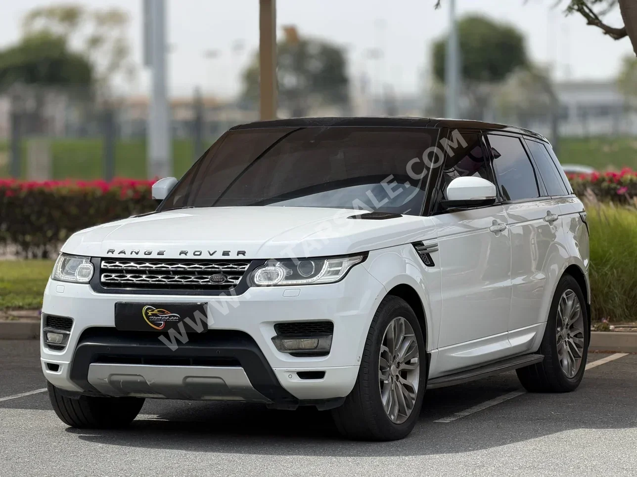لاند روفر  رنج روفر  سبورت  2014  اوتوماتيك  280,000 كم  6 سلندر  دفع رباعي  اس يو في  أبيض